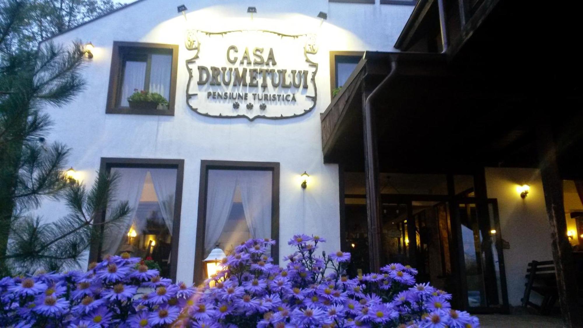 Pension Casa Drumetului Piatra Neamt Exterior photo